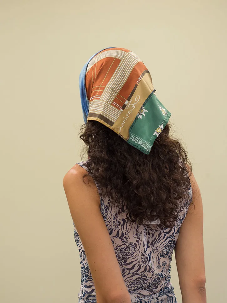Paid Actor Patchwork Headscarf 2000, Lily