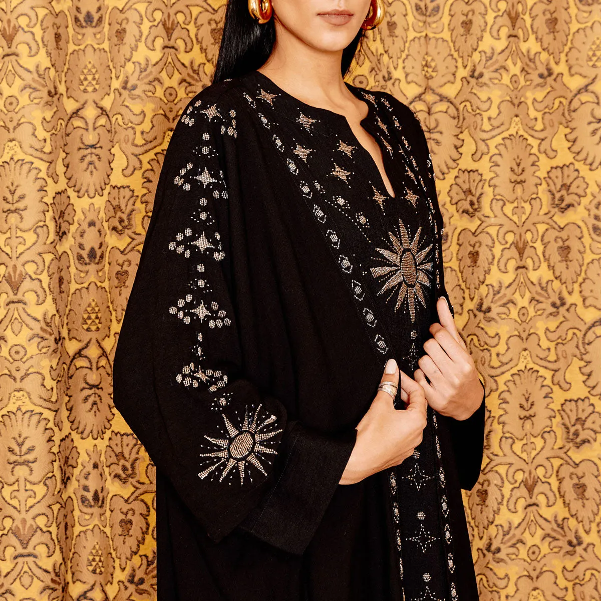 RISING SUN SLEEVE ON BLACK ABAYA