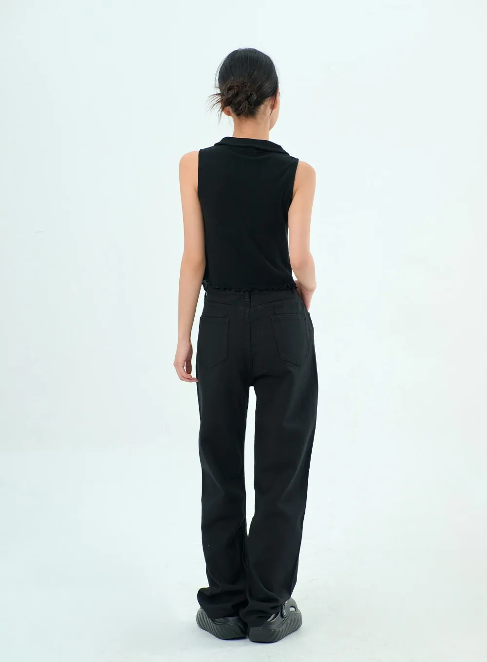 Sleeveless Zip-Up Top BY308