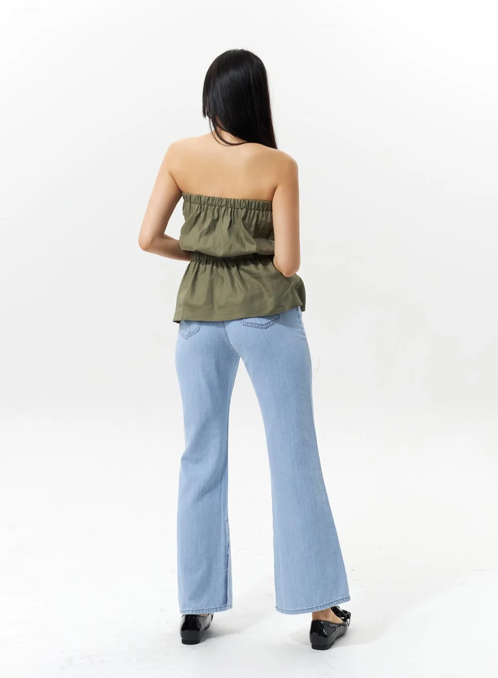Zip-Up Sleeveless Top IU322