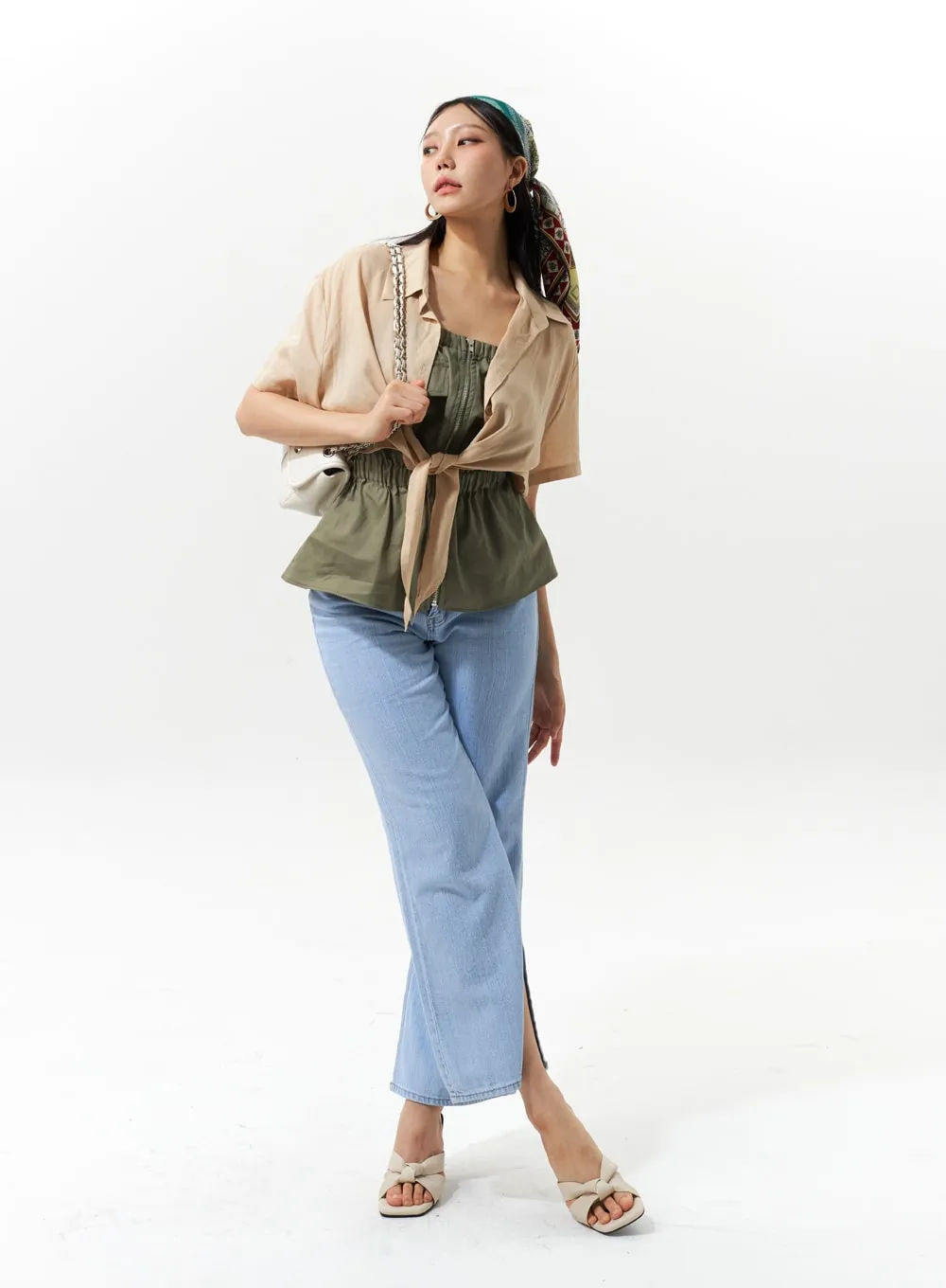 Zip-Up Sleeveless Top IU322